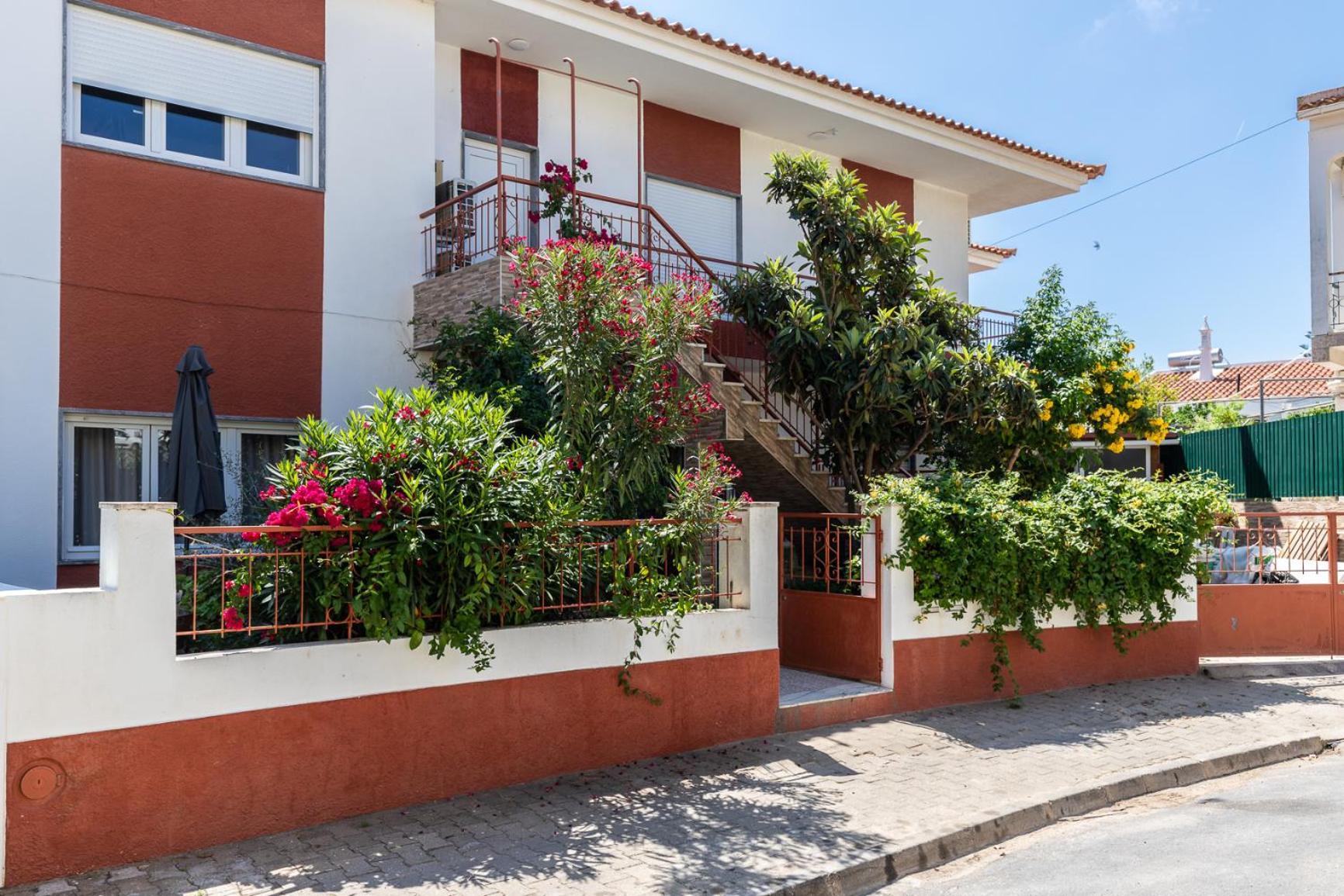Porta Nova Guesthouse By R-Tex Tavira Exterior foto